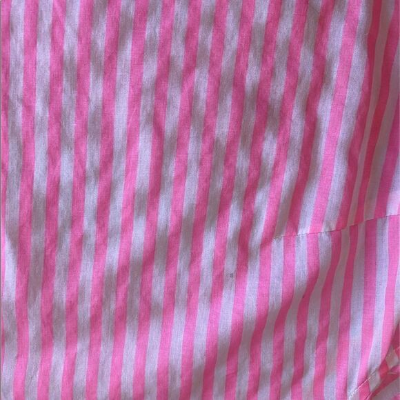 ⭐️⭐️HOST PICK⭐️⭐️ EUC Pink Tartan pink and white striped shirt - Picture 3 of 10
